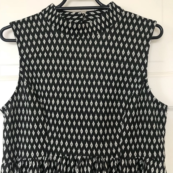 Xhilaration Skater Dress Black And White Size M - Picture 6 of 8